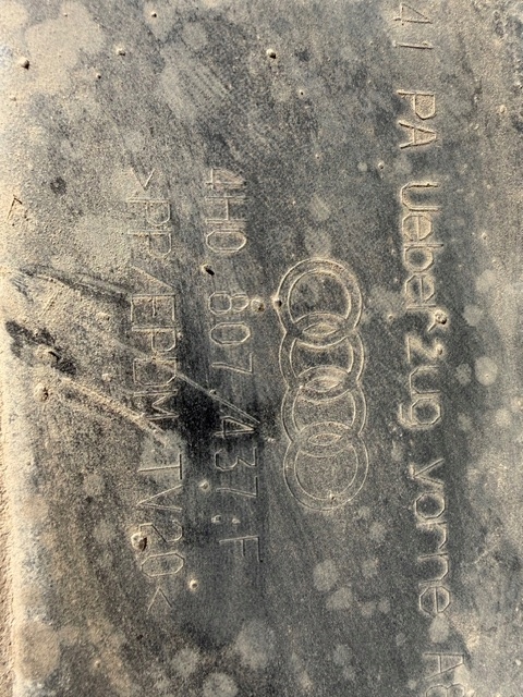 Бампер перед audi a8 d4 lift 4h0807437f Оригінал