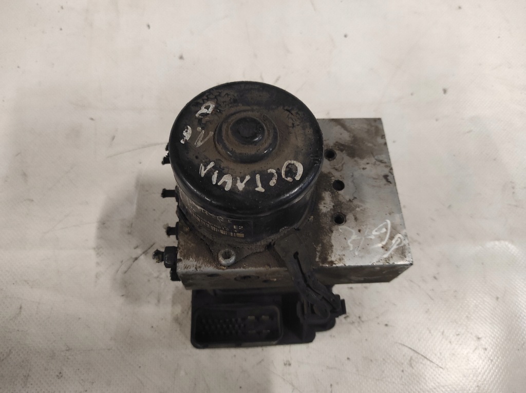 фото №1, Skoda octavia i 1 1j0907379q насос abs