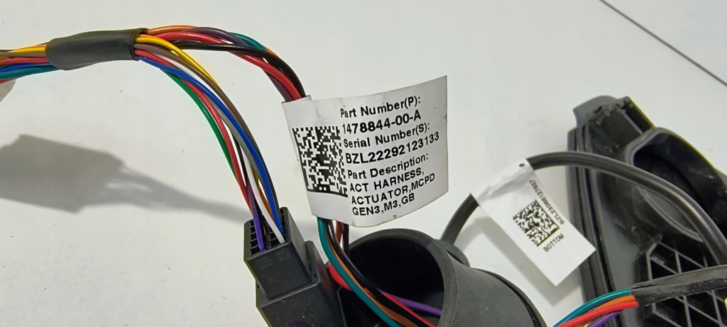 фото №9, Кришка порт заряджання tesla model 3 y