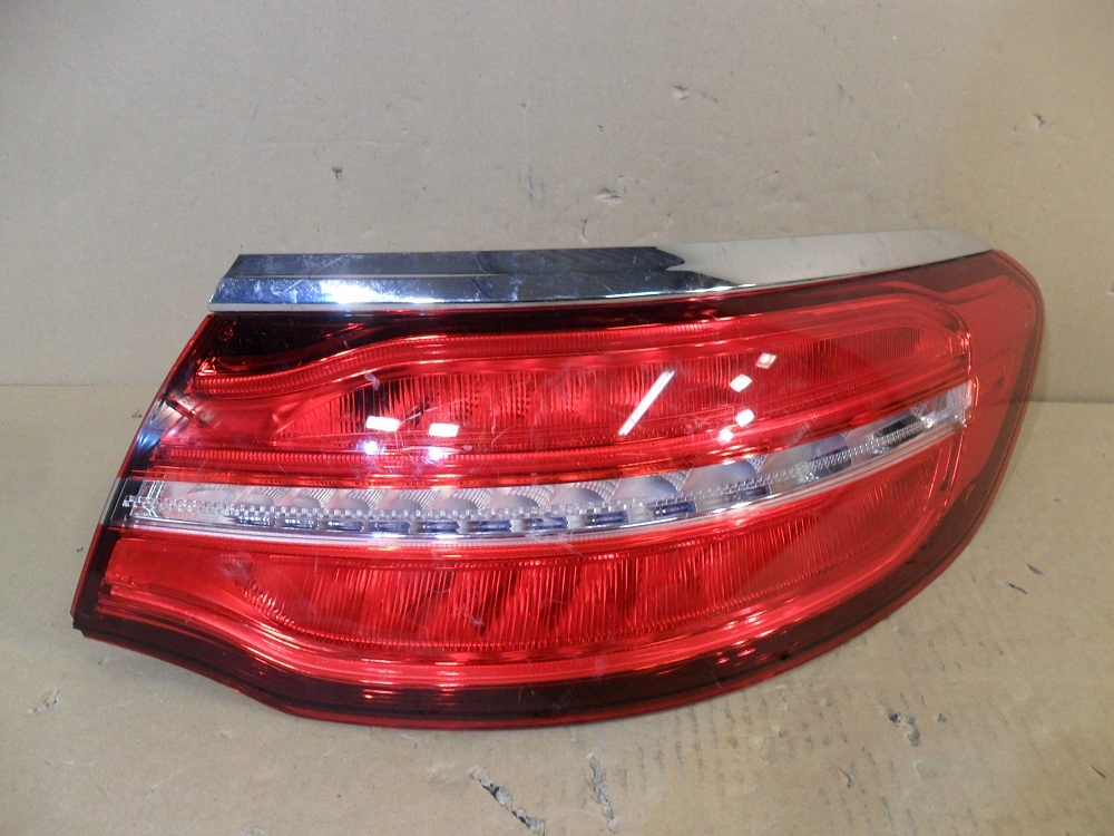 Купить Mercedes glc w253 253 купе led фара правый  задний