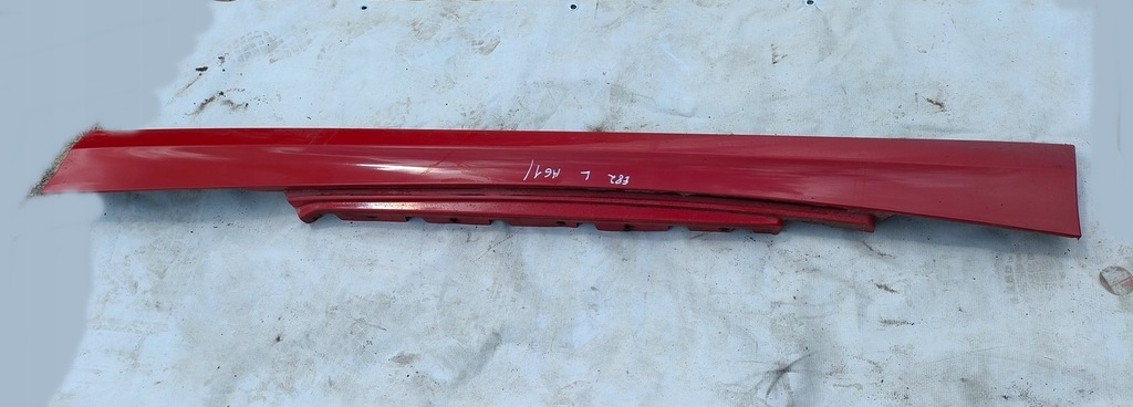 фото №1, Bmw e82 молдинг поріг ліва karmesinrot