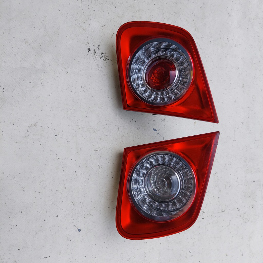 фото №1, Лампа правая + левая задняя w крышка jetta 1k5945094