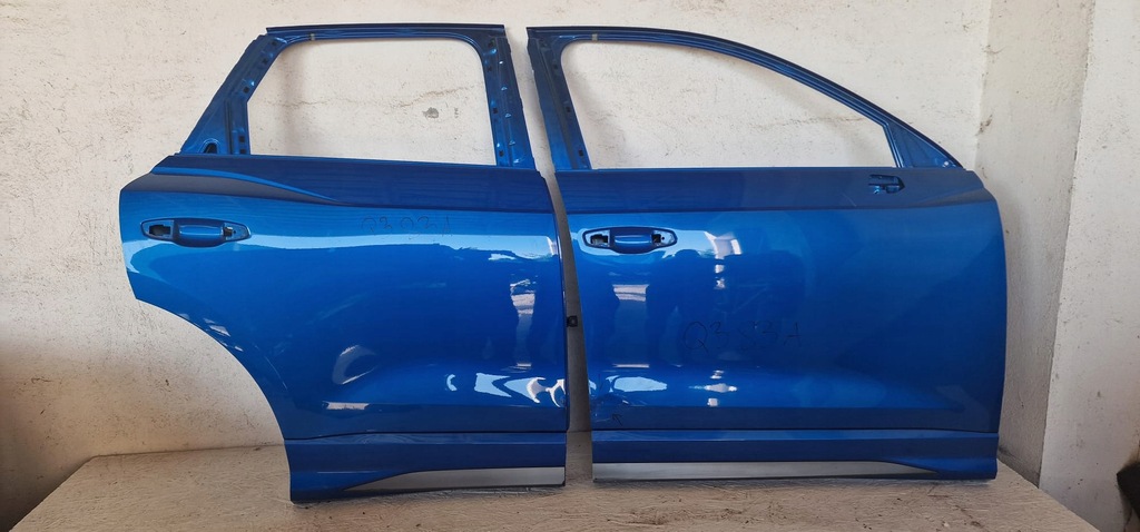 фото №1, Audi q3 83a двері правий задня задні