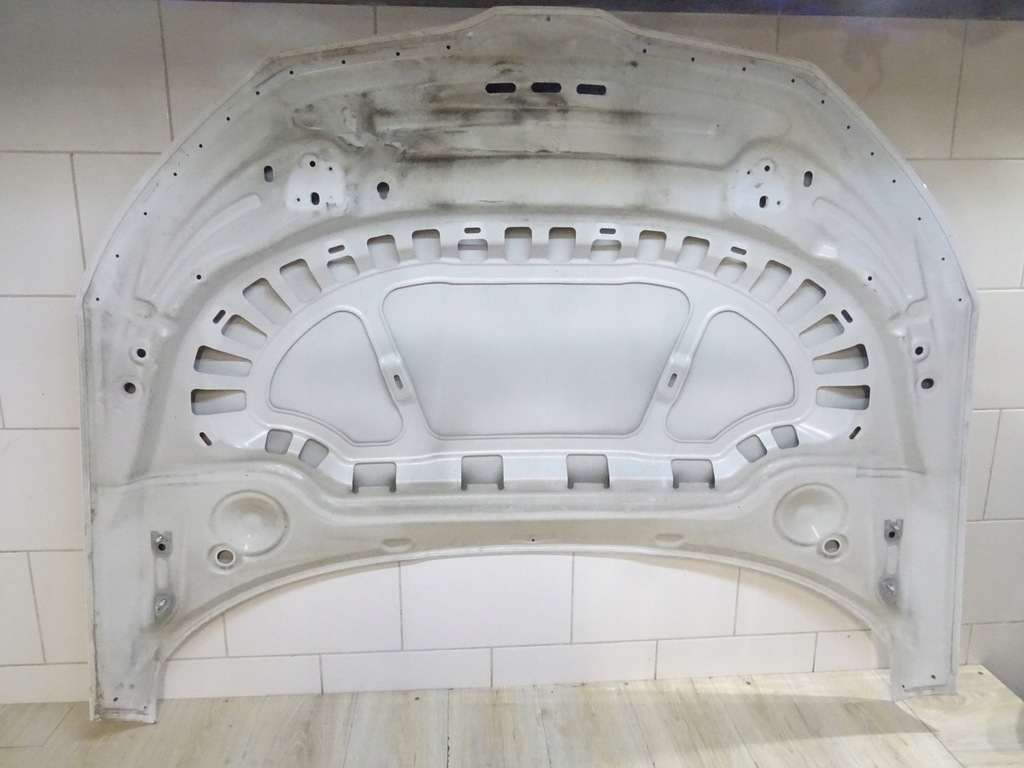 фото №11, Капот кришка двигуна перед skoda scala 657 llu