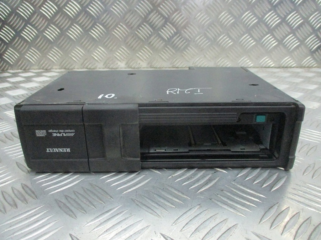 фото №1, Чейнджер дисков cd renault megane i