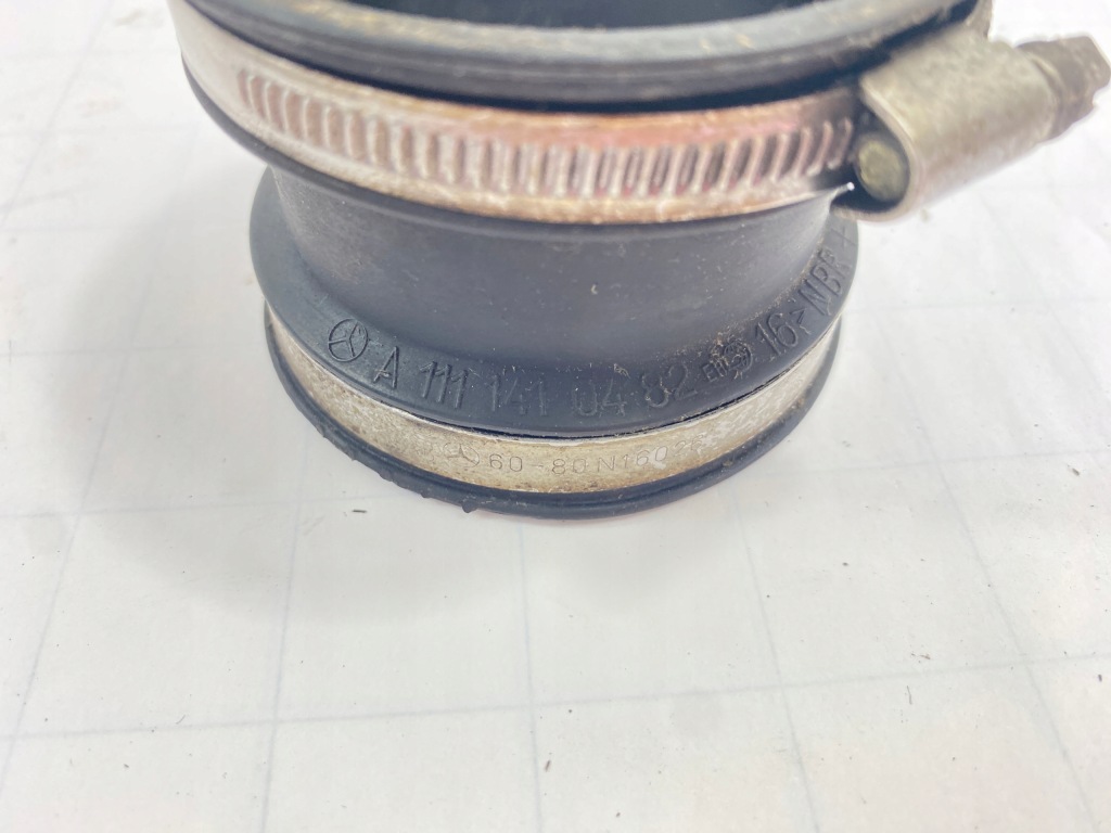 Резиновый элемент соединитель труба всасывающая дроссельная заслонка mercedes w124 m111 e200 e220 1111410482 Киев