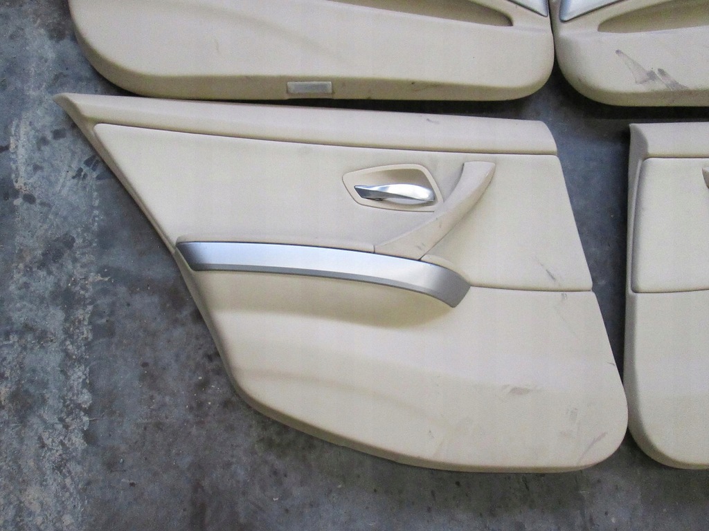 фото №10, Bmw e90 обшивка оббивка двері матеріал beż обшивки