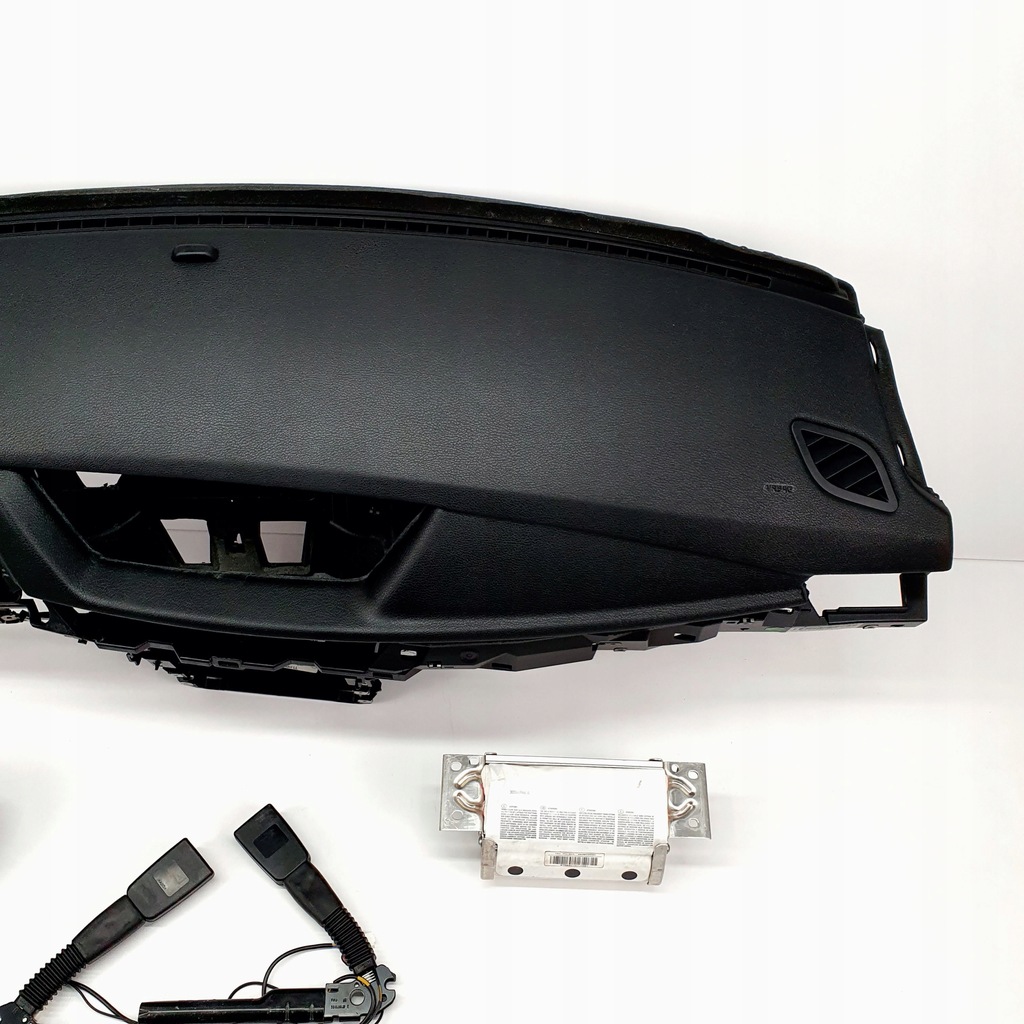 фото №10, X1 e84 панель приладів консоль подушки безпеки ремені подушка безпеки