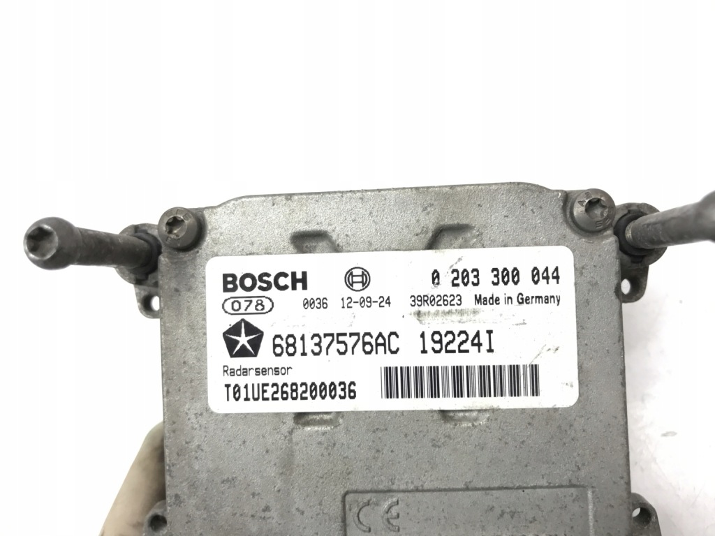 фото №7, Радар круїз-контроль jeep grand cherokee wk2 68137576ac 0203300044