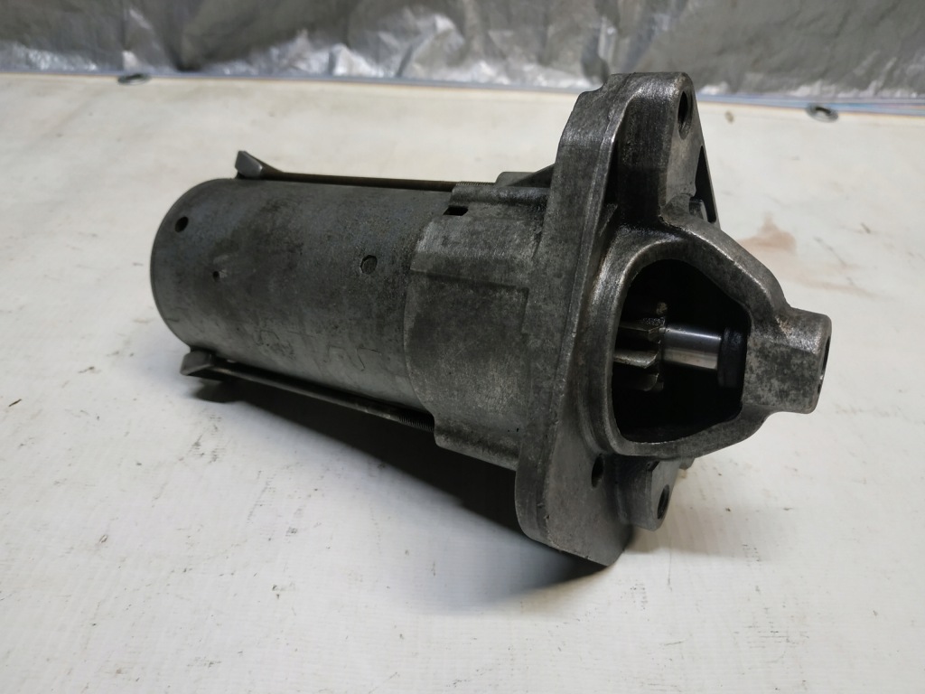 Купити Стартер renault megane 3 1.5 dci 8200836473