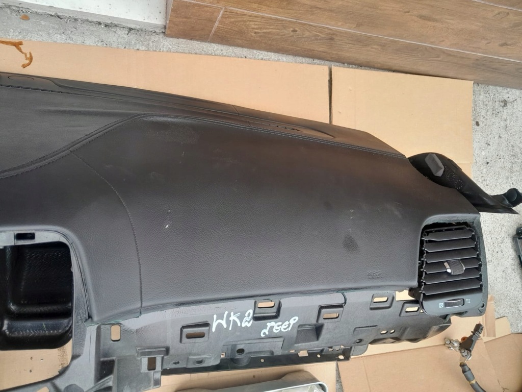 фото №6, Панель приладів консоль подушка безпеки jeep grand cherokee wk2 lift czarna