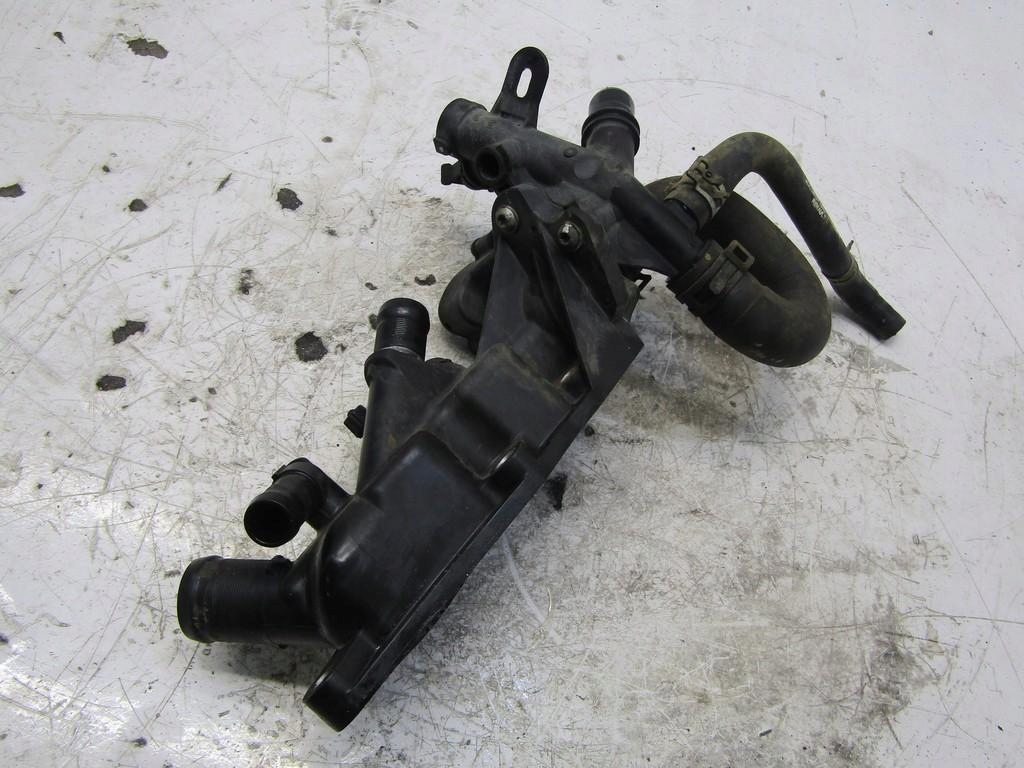 фото №1, Корпус термостата 1.2 tce renault megane iv hb 110601560r