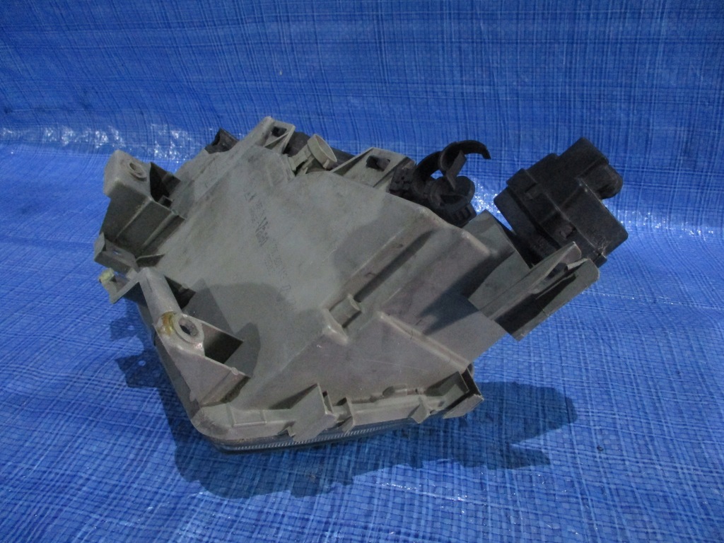 фото №3, Лампа правый перед renault espace iii europa