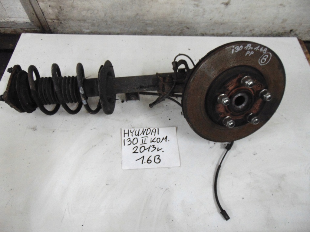 фото №1, Hyundai i30 ii gd амортизаторна стійка поворотний кулак права 1.6b