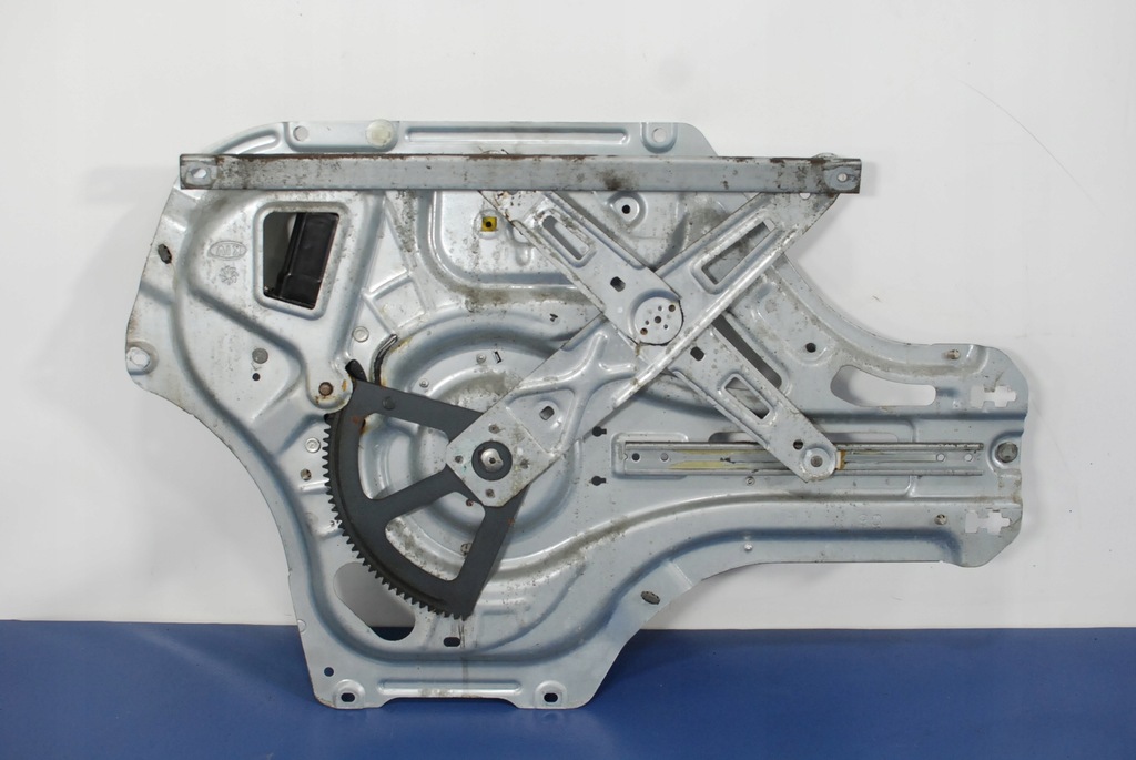 фото №4, Kia opirus подъемник левый передний 824703f10