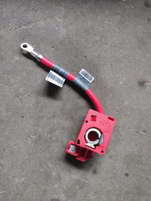 фото №1, Bmw e87 клема піротехнічна плюсова 9130879