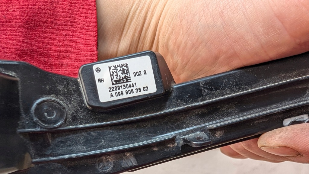 Mercedes c klasa w206 eqe w295 поворотник дзеркало правий a0999063803 Київ