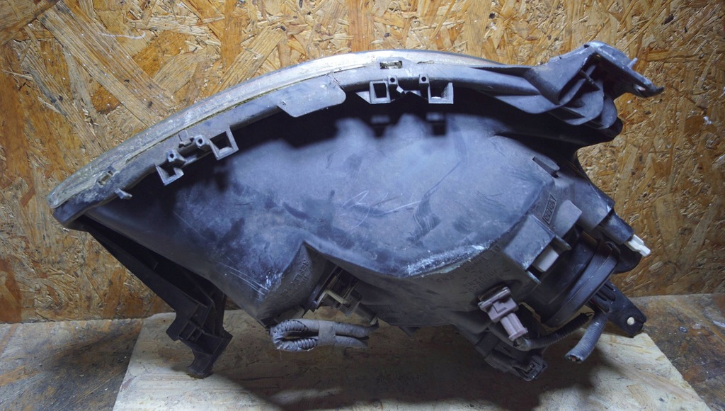 фото №11, Toyota aygo лампа левый перед uk s2400