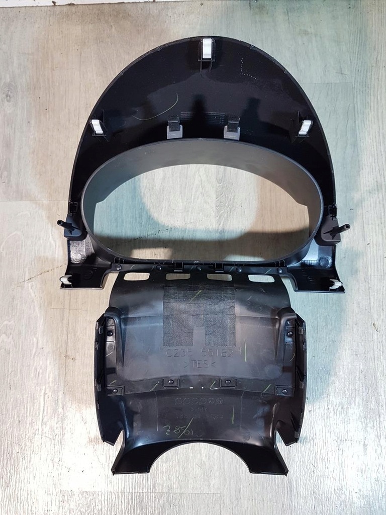 фото №1, Захист рамка прилади спідометра mazda 5