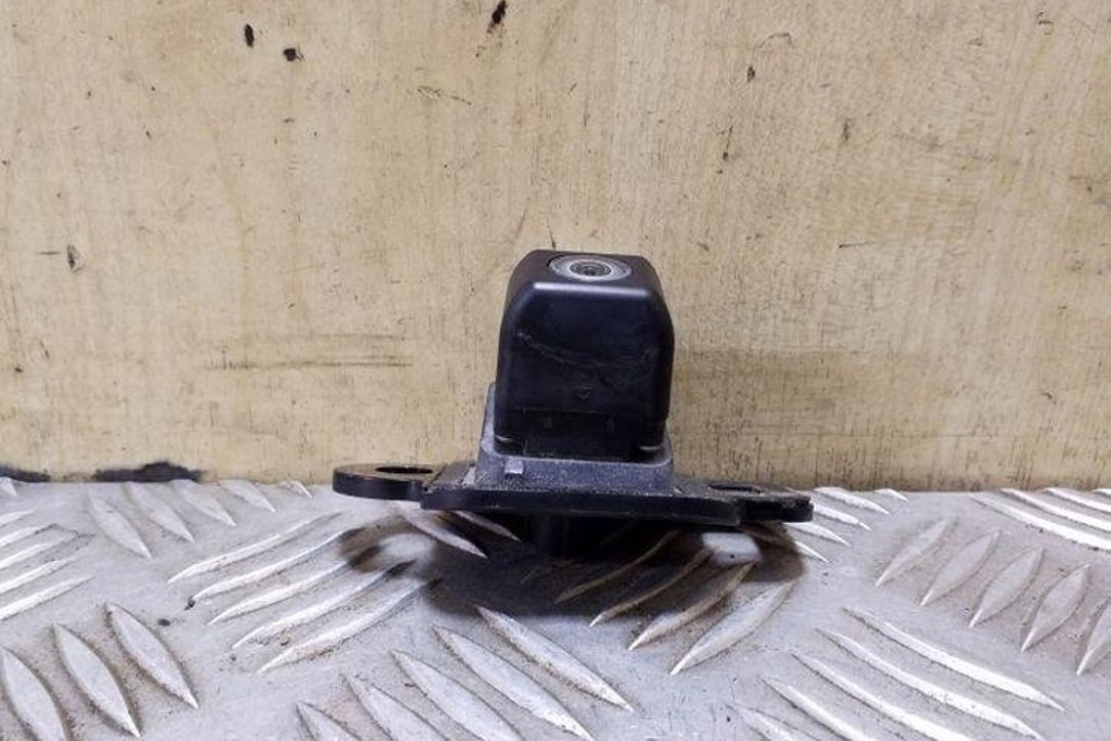 Камера крышки багажника lexus ct zwa10_ 8679076010 1.8l hybrid 73kw 2011 с Разборки