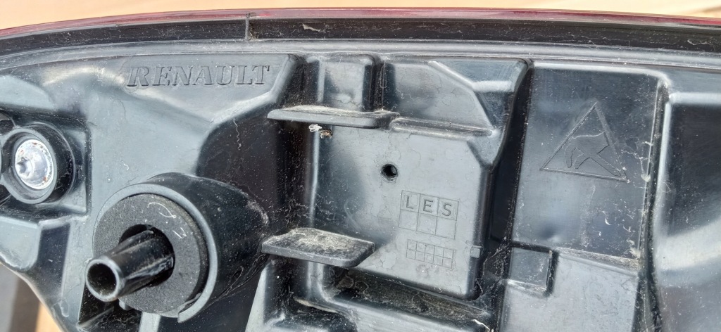 фото №14, Renault captur ii 19- лампа правая задняя правый задняя 265504427r