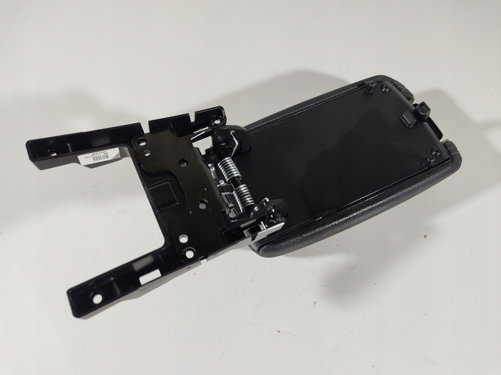 фото №7, Kia stonic 17- підлокітник