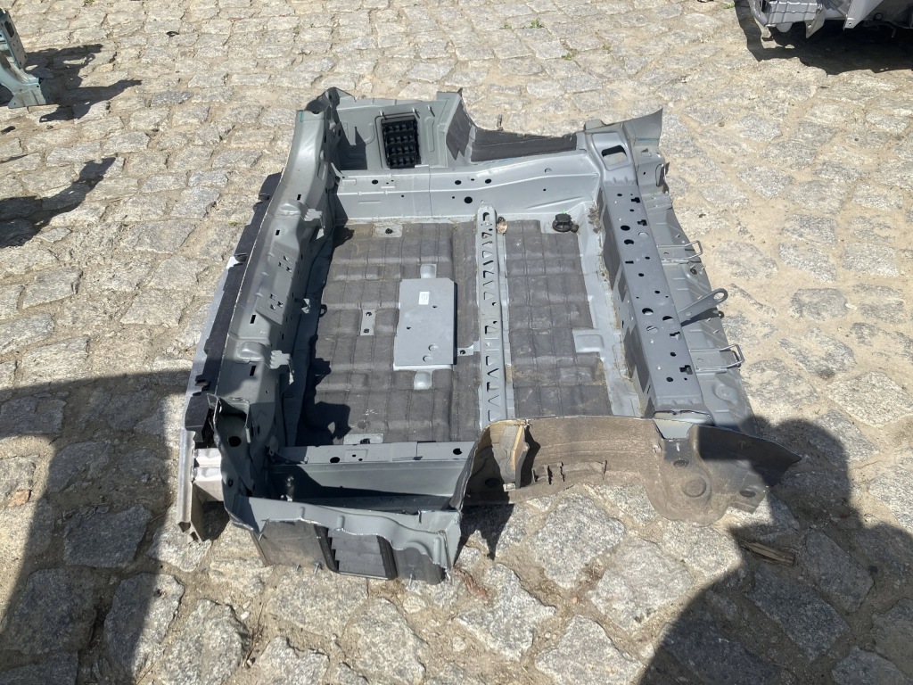 фото №3, Pas задний поддон четверть bmw 2 f44 c4w