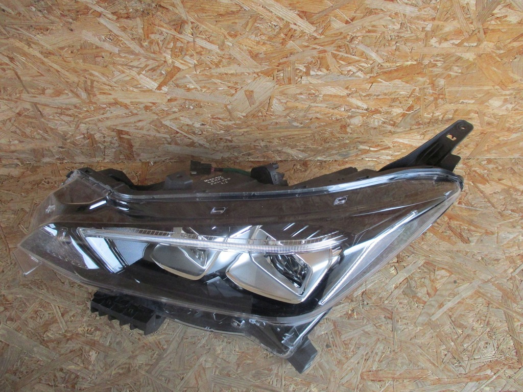 фото №5, Лампа перед передняя левая nissan leaf ii full led