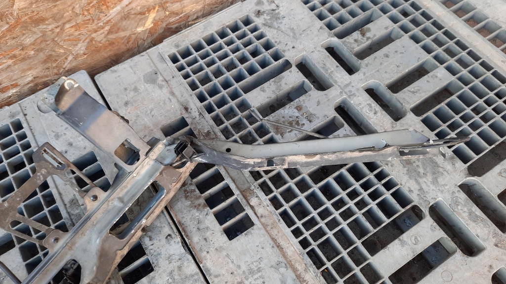 фото №7, Pas передній mercedes a 170