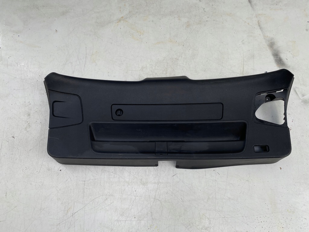 фото №1, Захист оббивка кришки audi a4 b8 kombi