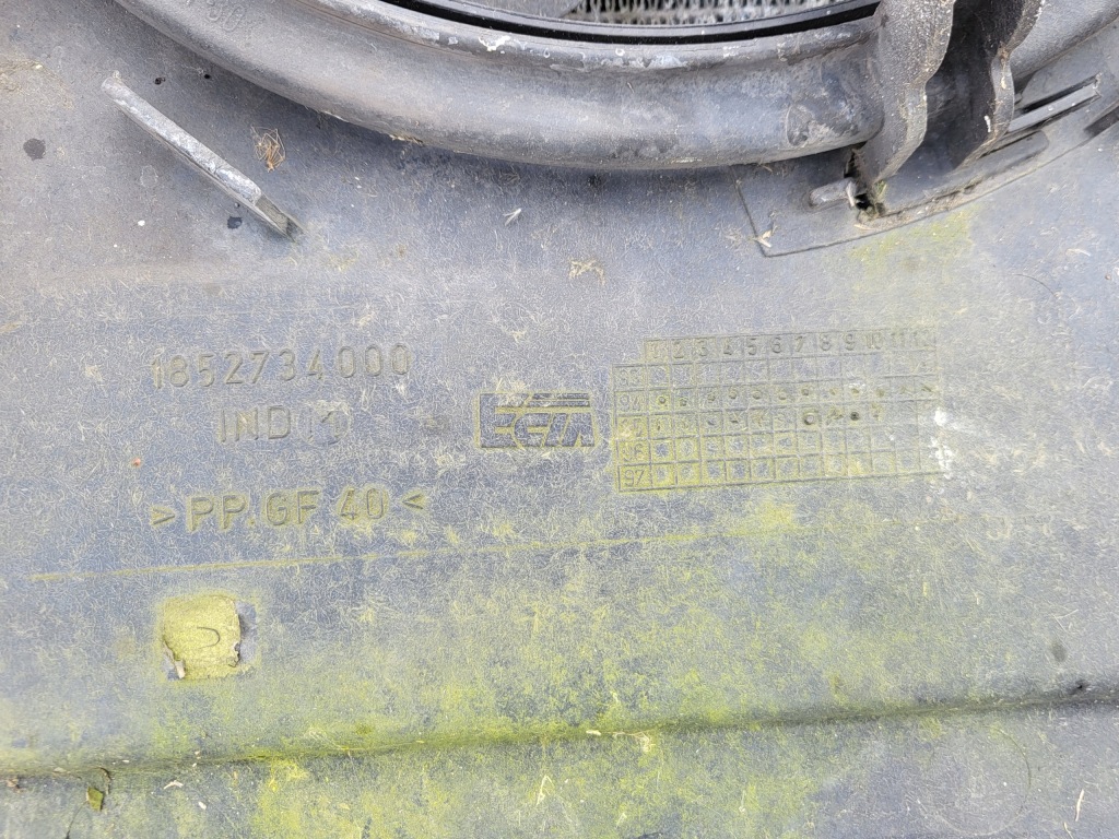 Ремінь перед підсилювач передній радіатор вентилятор замок audi a4 b5 8d0 оригінальний номер Київ