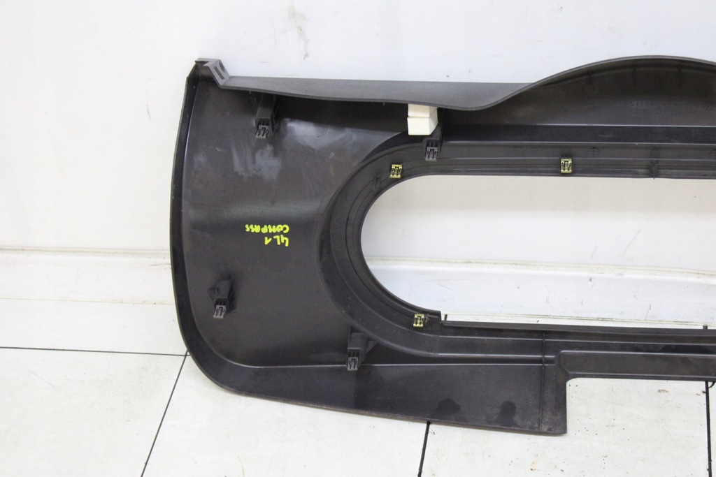 фото №8, Jeep compass i 06r- оббивка захист кришки багажника