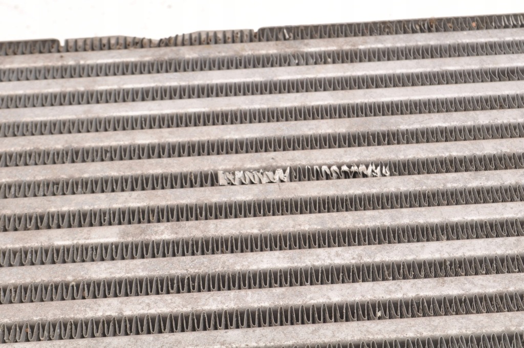 Volvo s v 60 xc60 v70 s80 d3 d4 d5 радиатор воздуха интеркулер 31338236 Недорого