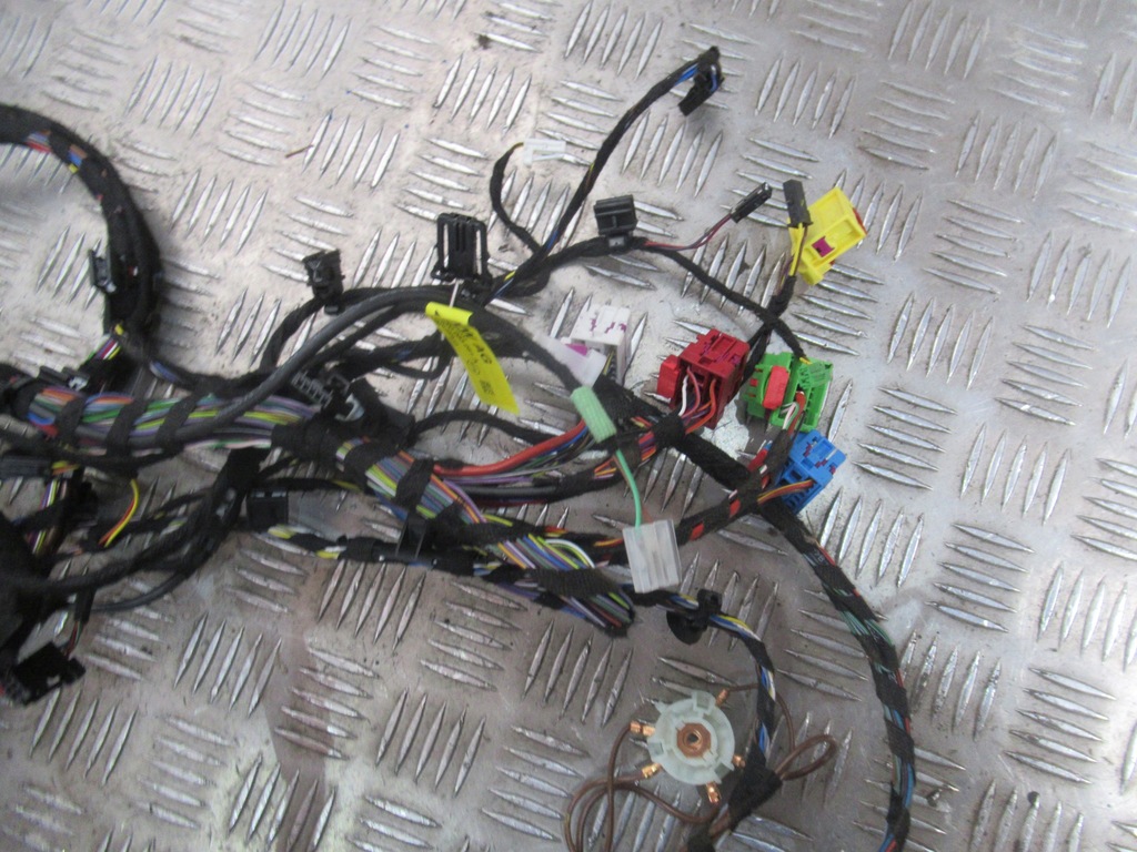 фото №5, Audi a6 s6 rs6 4k електропроводка консолі панелі