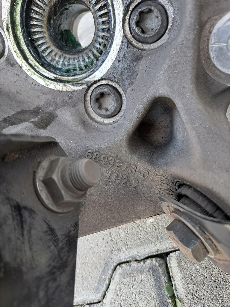 фото №6, Поворотный кулак рычаги левый задняя bmw g26 i4 6893273 6895251 комплект