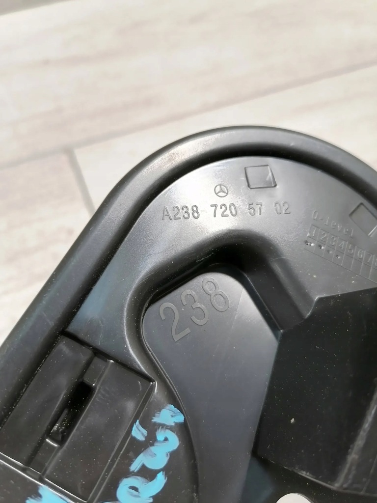 Mercedes w238 панель двері лівий перед a2387205702 Недорого