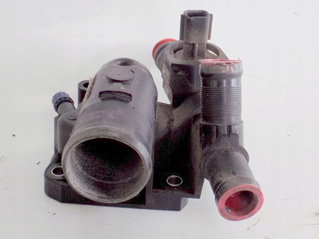 фото №4, Opel vivaro 2.0cdti 2013r --корпус термостата