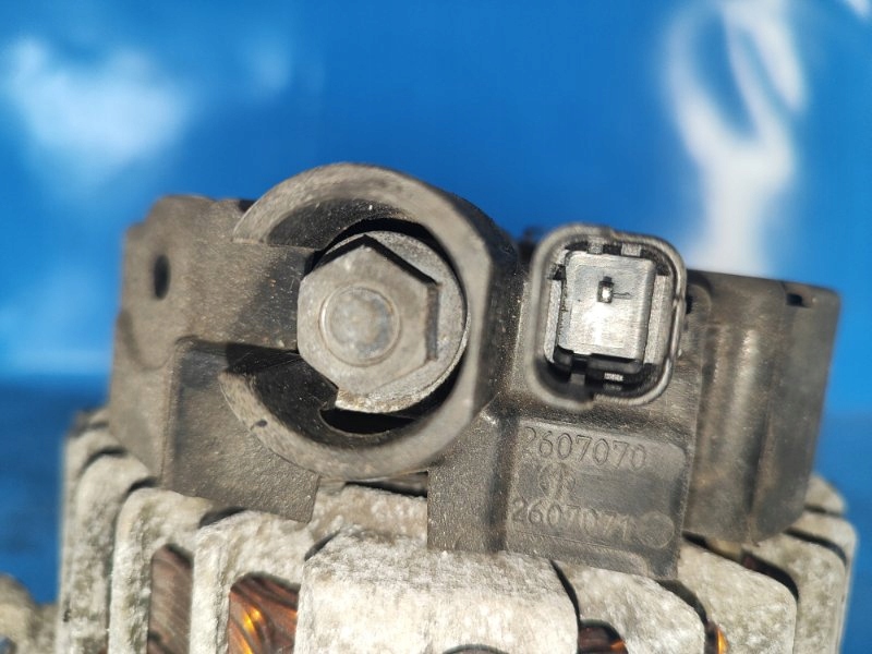 Генератор 12-31-7-615-484 mini cooper s r56 06-14 Оригинал