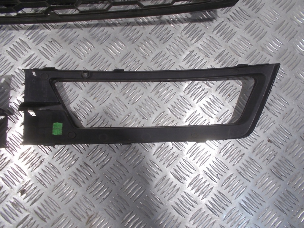 фото №7, Решётки комплект skoda rapid 5j 12-17 5ja853677 5ja807682 5ja807681 оригинал