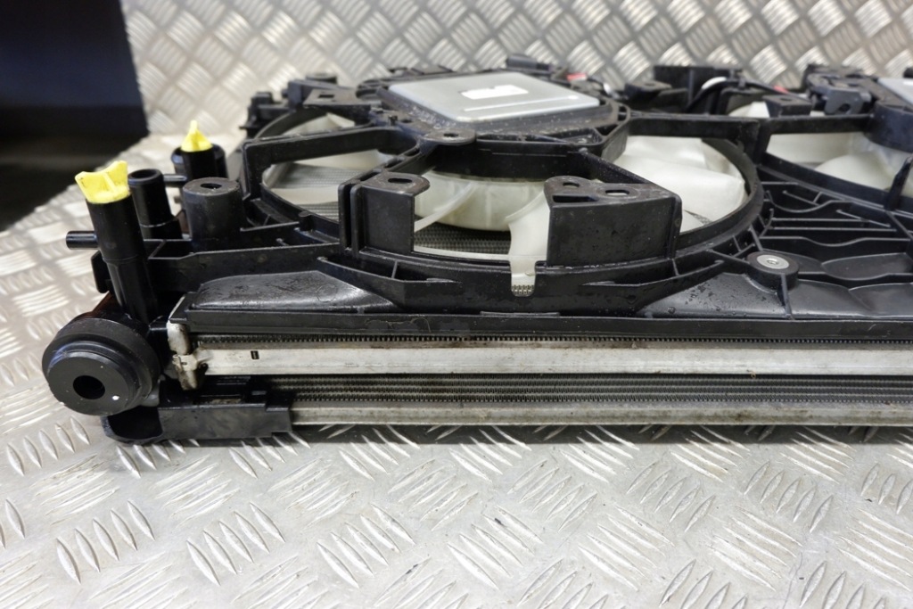 фото №13, Комплект радиатор toyota corolla хэтчбек _e21_ 1636347050 2.0l hybrid