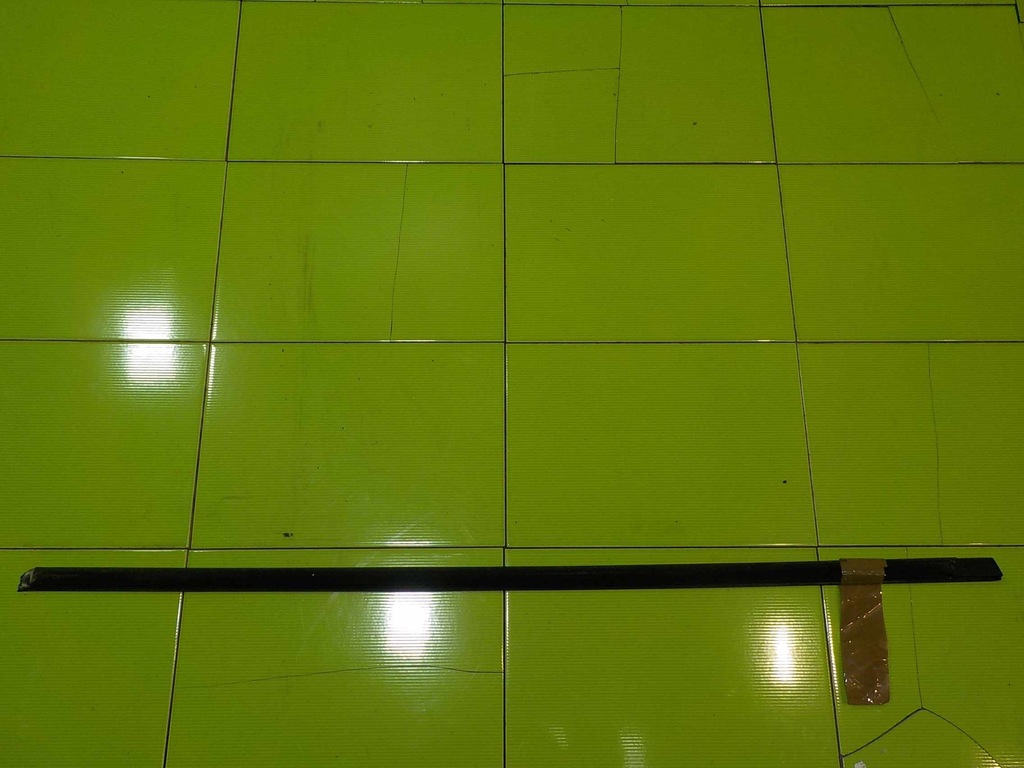 фото №4, Alfa romeo mito 09r молдинг уплотнитель правая перед