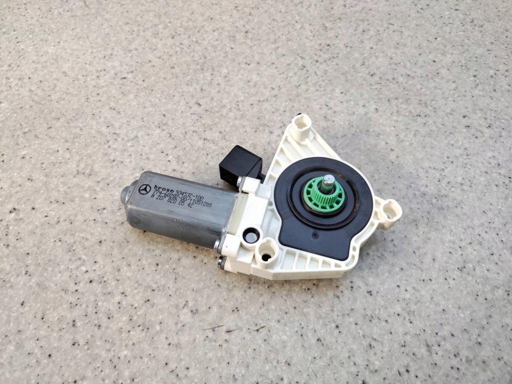 фото №1, Моторчик подъёма стекло левый mercedes r172 w172 slk - a2078200542