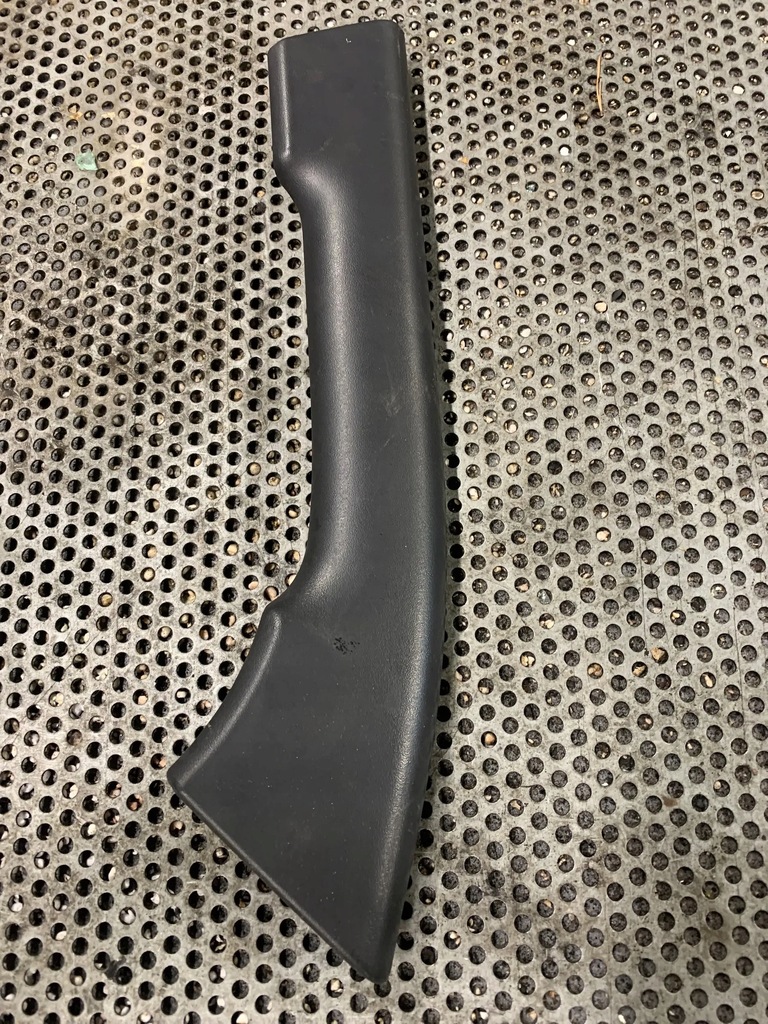 фото №1, Кронштейн дверь правый master iii 8200730607