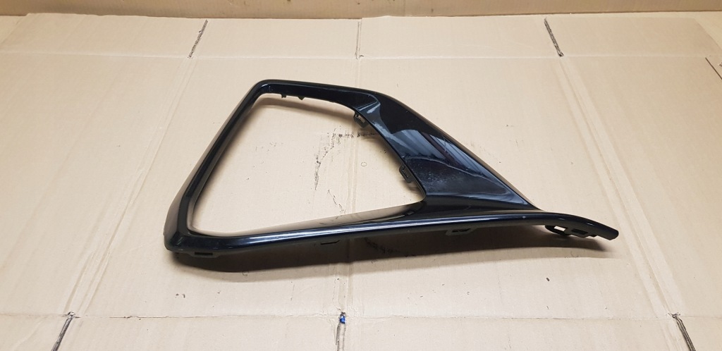 фото №1, Audi q2 s-line решітка бампера права 81a853054