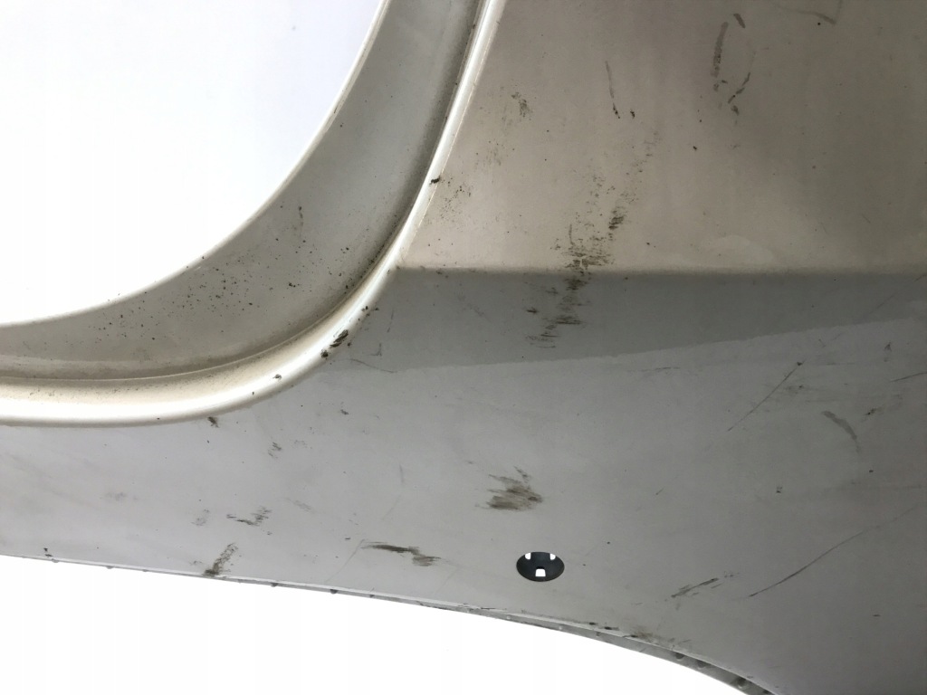 Бампер задня задній tesla model y 1540120-01-b Зі Шроту