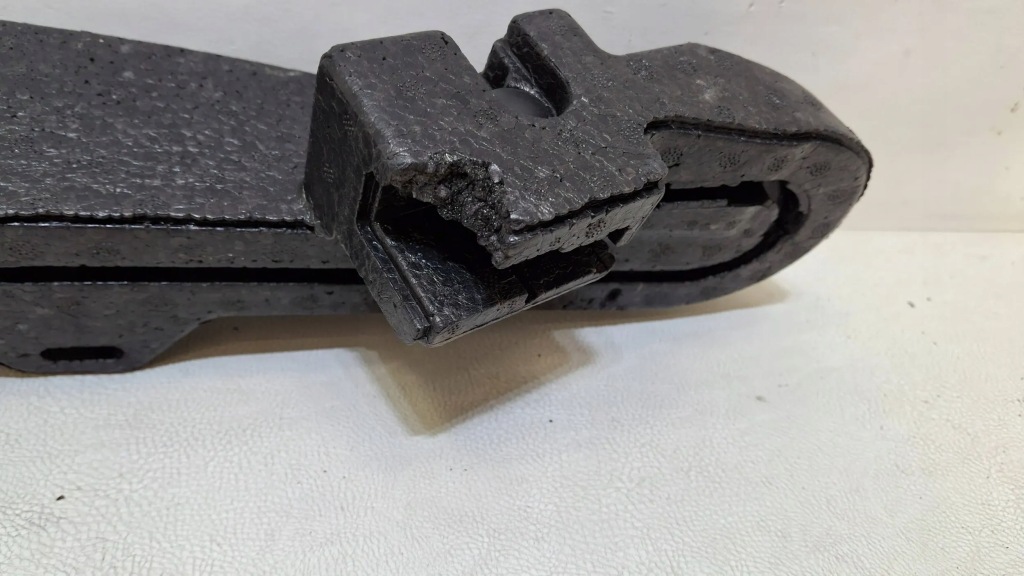 Піна абсорбер бампера перед tesla x plaid 1608411-00-a Недорого