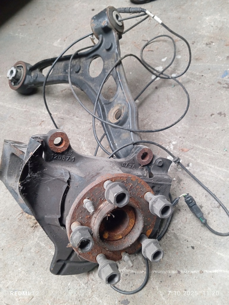 фото №1, Ступиця поворотний кулак права перед ducato iii 120871 01374768080 50712142 важіль