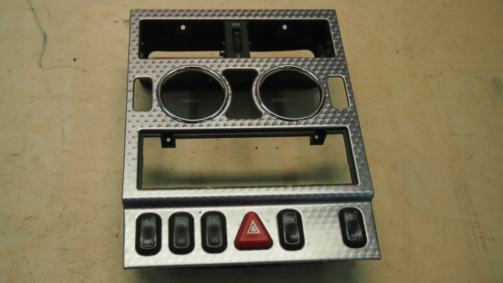 Купити Mercedes slk r170 рамка панель декоративна консолі центральної