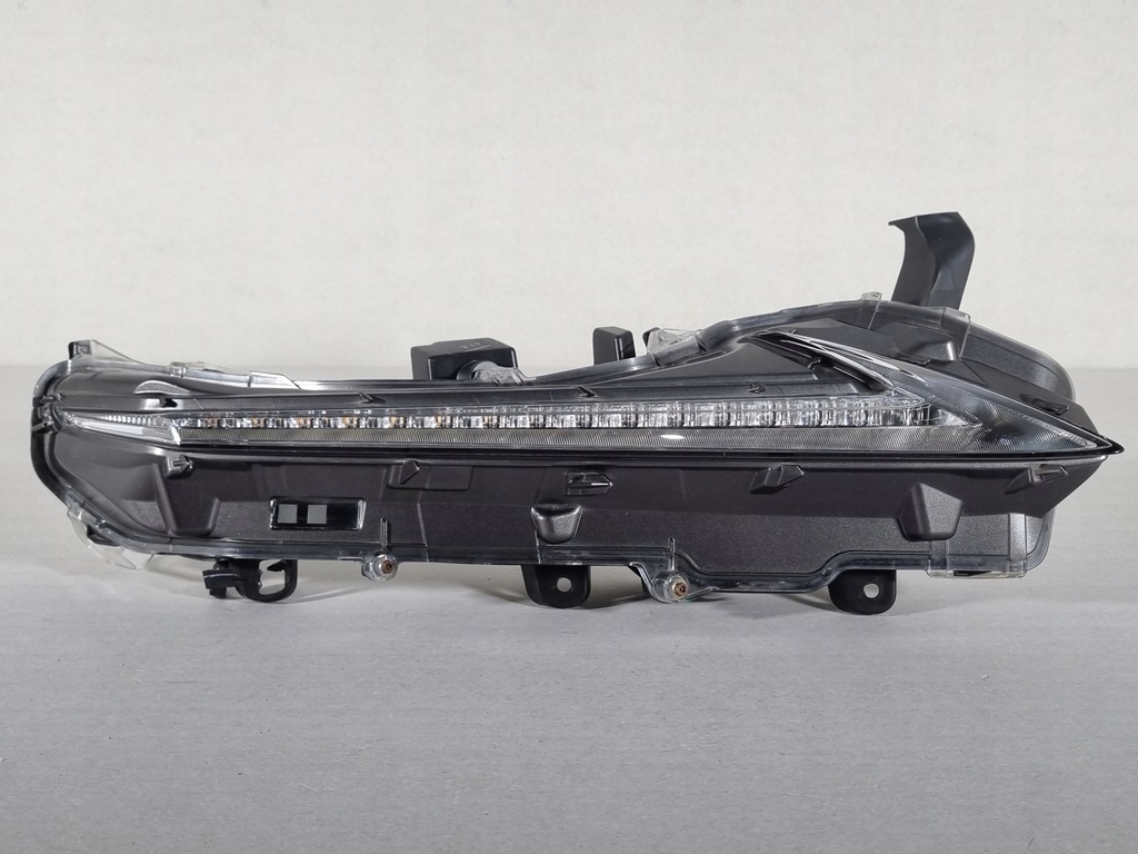 фото №1, Led свет drl лампа lexus nx200 nx300 правый nx