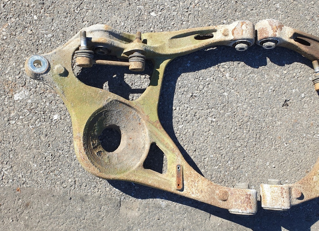 фото №8, Важіль нижній задній r/l mercedes ml w164 r w251 оригінальний номер